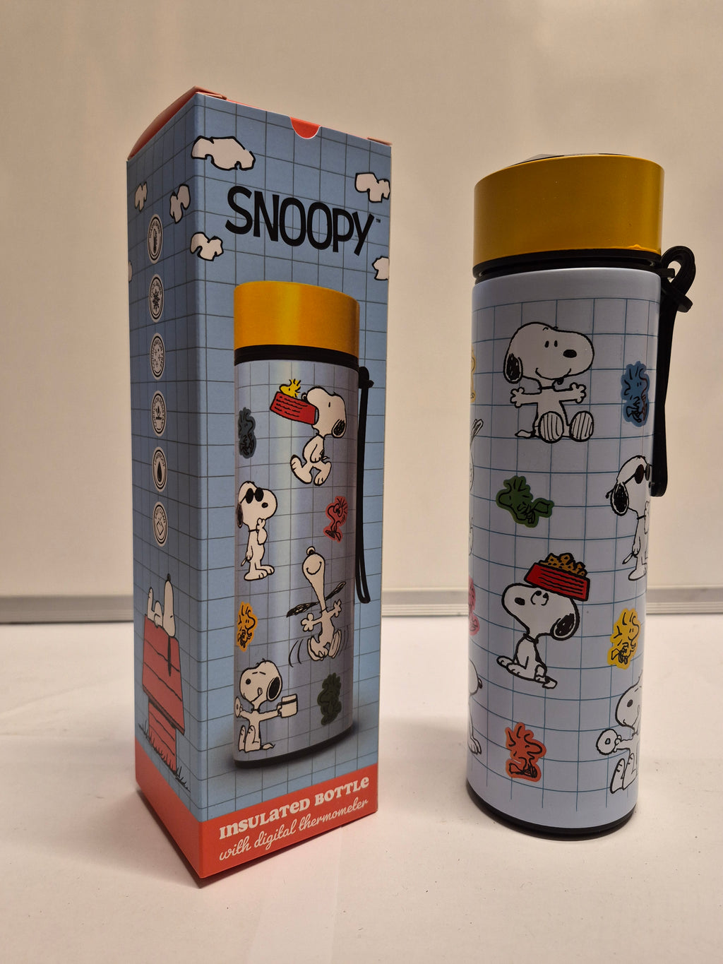 Snoopy Insulated Bottle With Digital Thermometer