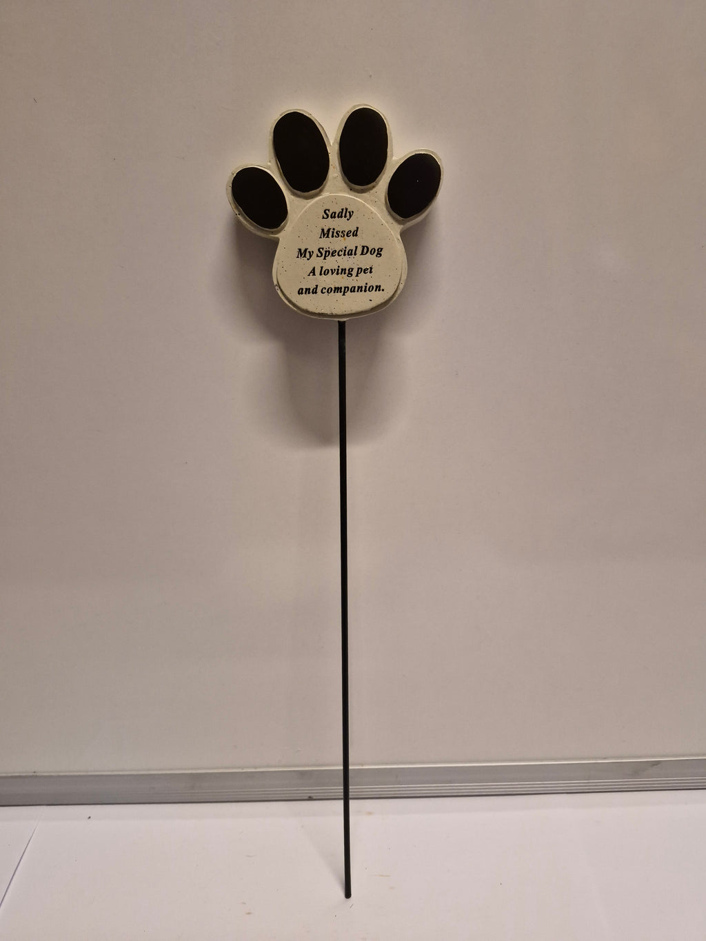 Dog Memorial Stake
