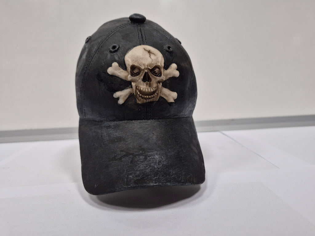 Backwards Cap Skull
